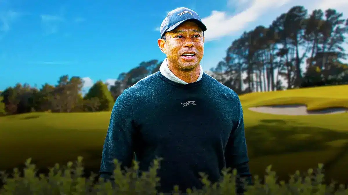 Tiger Woods with the Riviera Country Club in the background.