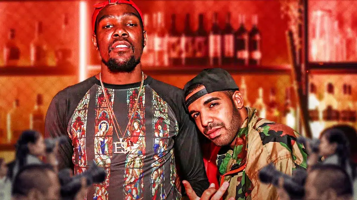 Phoenix Suns' Kevin Durant, with Drake.
