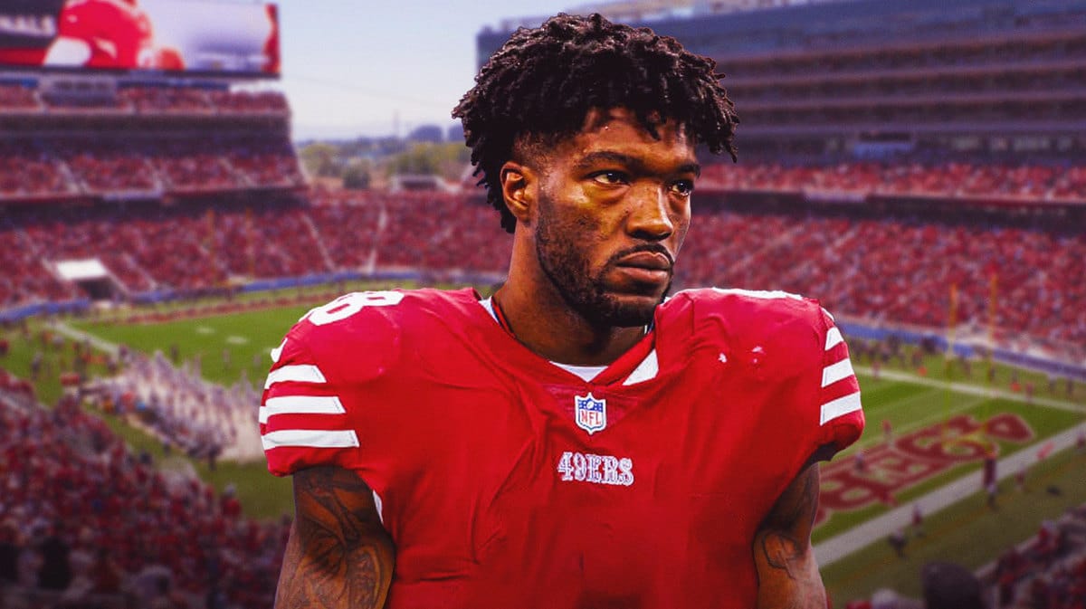 Leonard Floyd in a 49ers uniform.