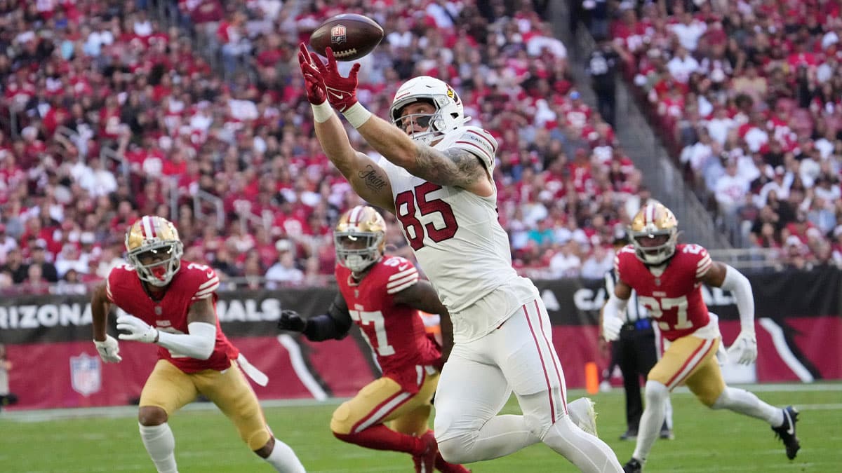 Arizona Cardinals tight end Trey McBride (85) catches a pass against the San Francisco 49ers during the first quarter at State Farm Stadium. 