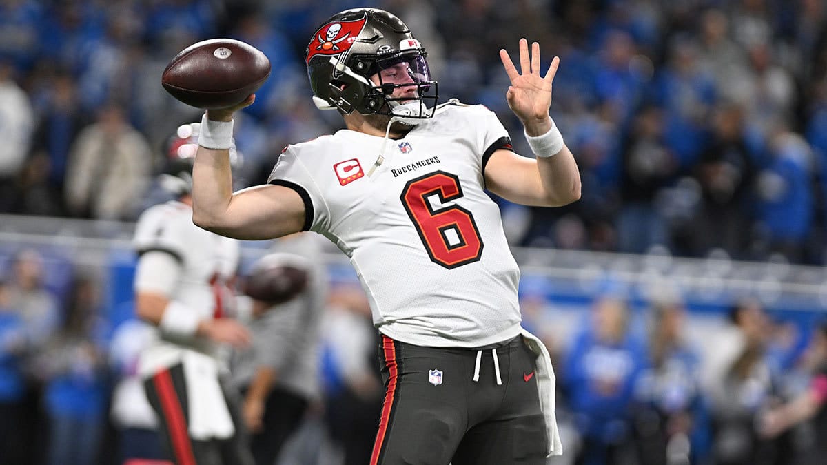 Baker Mayfield throwing a pass for the Buccaneers
