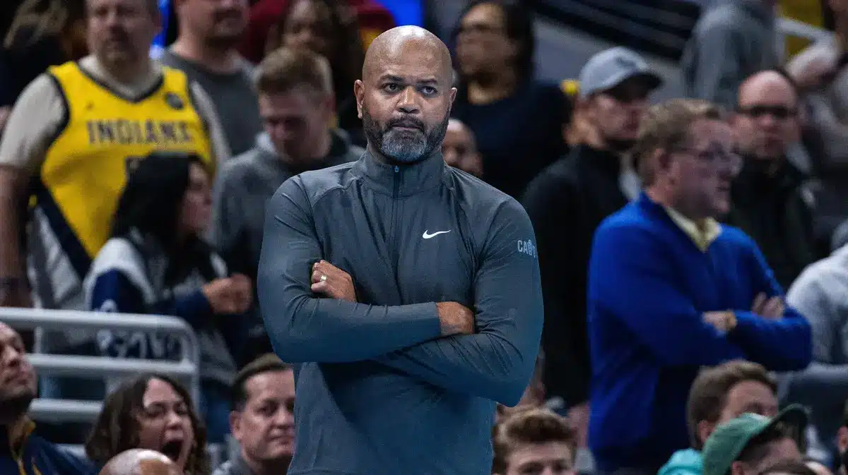 Cleveland Cavaliers head coach JB Bickerstaff in the second half against the Indiana Pacers at Gainbridge Fieldhouse.