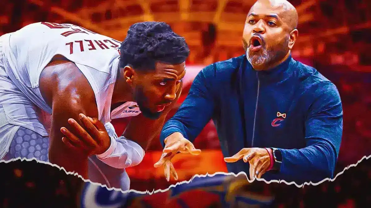 Donovan Mitchell anmd JB Bickerstaff looking mad