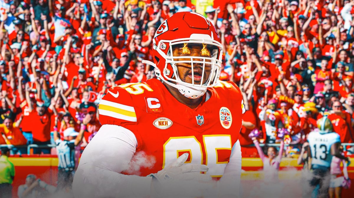 Chris Jones with fire in his eyes. Fans cheering in the background