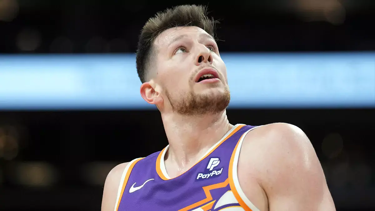 Phoenix Suns forward Drew Eubanks (14) looks on against the Detroit Pistons during the second half at Footprint Center. 