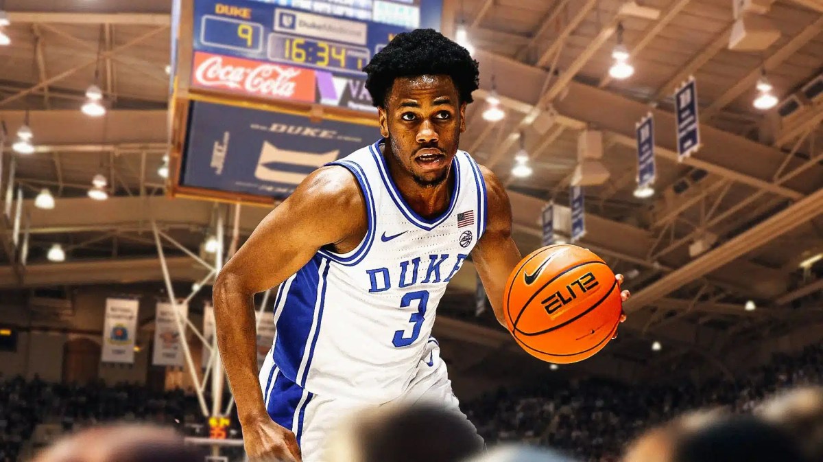 Duke basketball, Virginia basketball, Blue Devils, Jeremy Roach, Duke Virginia, Jeremy Roach in Duke uni with Duke basketball arena in the background