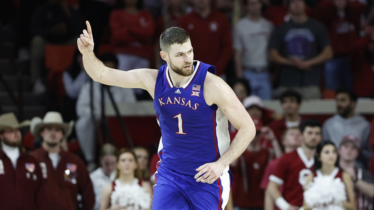Kansas Jayhawks center Hunter Dickinson (1) gestures after scoring a basket against the Oklahoma Sooners during the second half at Lloyd Noble Center.