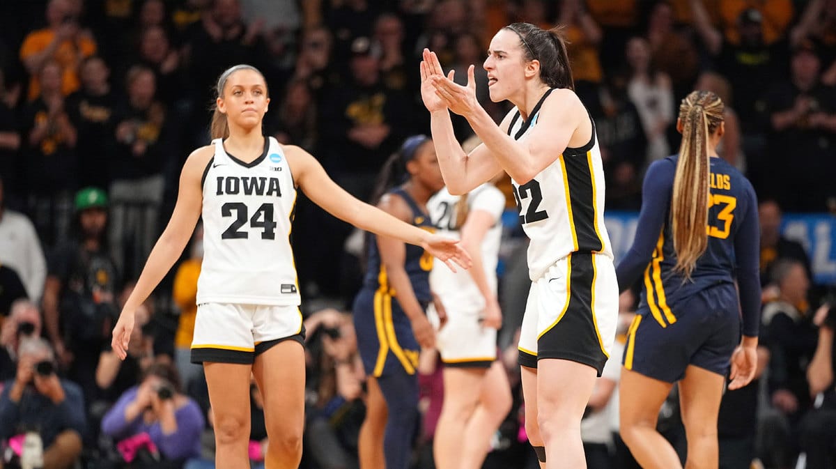 Iowa Hawkeyes guard Caitlin Clark (22) celebrates in the final seconds of a second-round NCAA Tournament game between Iowa and West Virginia