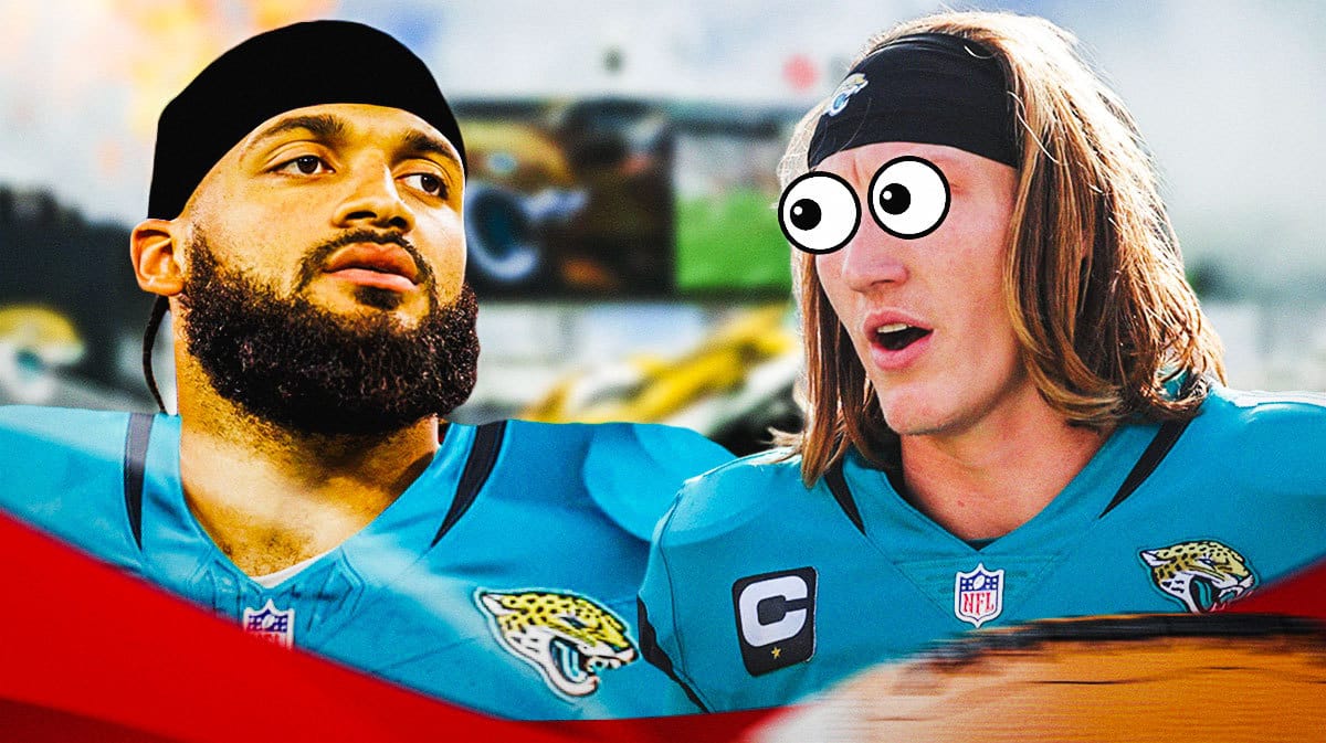 Jaguars QB Trevor Lawrence looking at Gabe Davis.