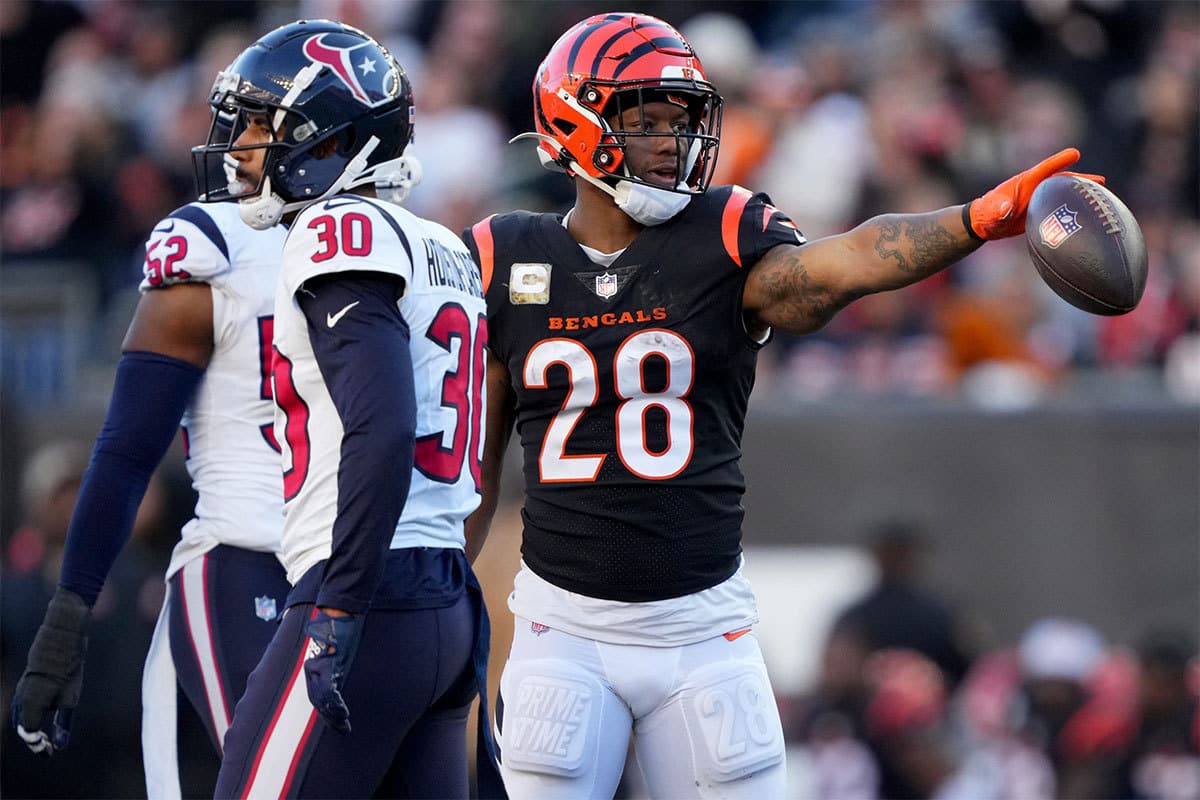 Cincinnati Bengals running back Joe Mixon (28) signals for a first down after a run in the fourth quarter of a Week 10 NFL football game between the Houston Texans and the Cincinnati Bengals, Sunday, Nov. 12, 2023, at Paycor Stadium in Cincinnati. The Houston Texans won, 30-27. 