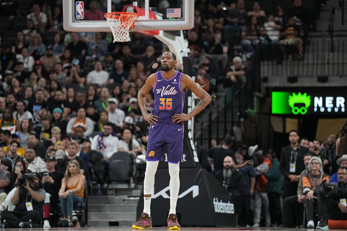 Phoenix Suns forward Kevin Durant (35) looks up the court in the second half against the San Antonio Spurs at Frost Bank Center.
