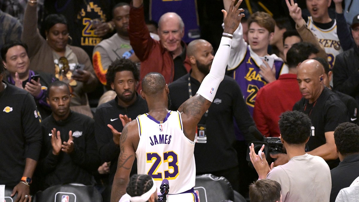 Los Angeles Lakers forward LeBron James (23) acknowledges the crowd after scoring his 40,000th career point against the Denver Nuggets at Crypto.com Arena.
