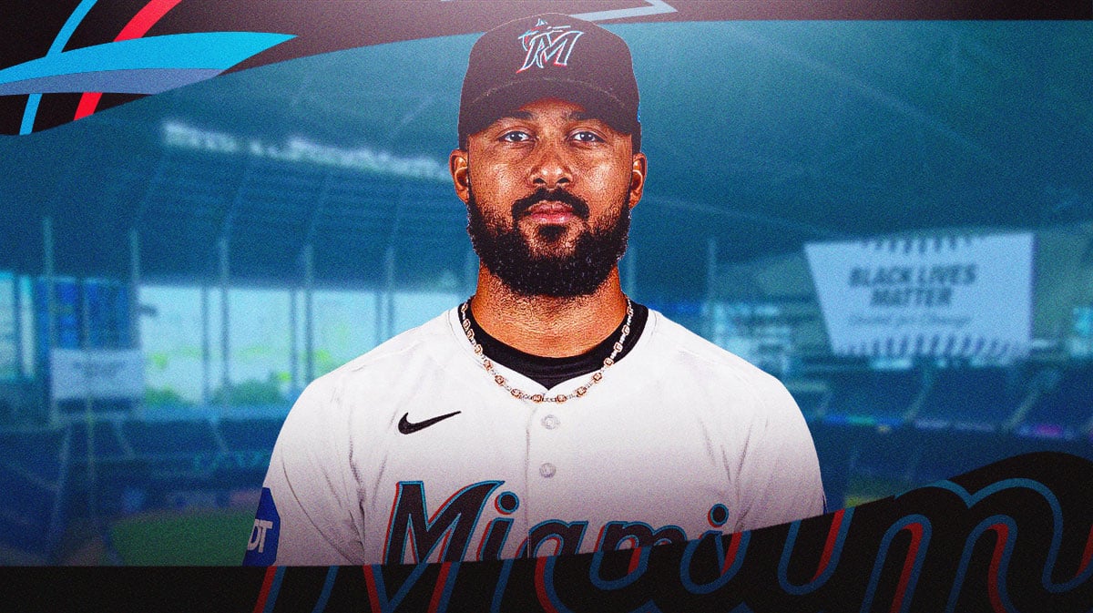 Marlins, Sandy Alcantara, Sandy Alcantara Marlins, Sandy Alcantara Tommy John, Sandy Alcantara throwing, Sandy Alcantara in Marlins uni with Marlins stadium in the background