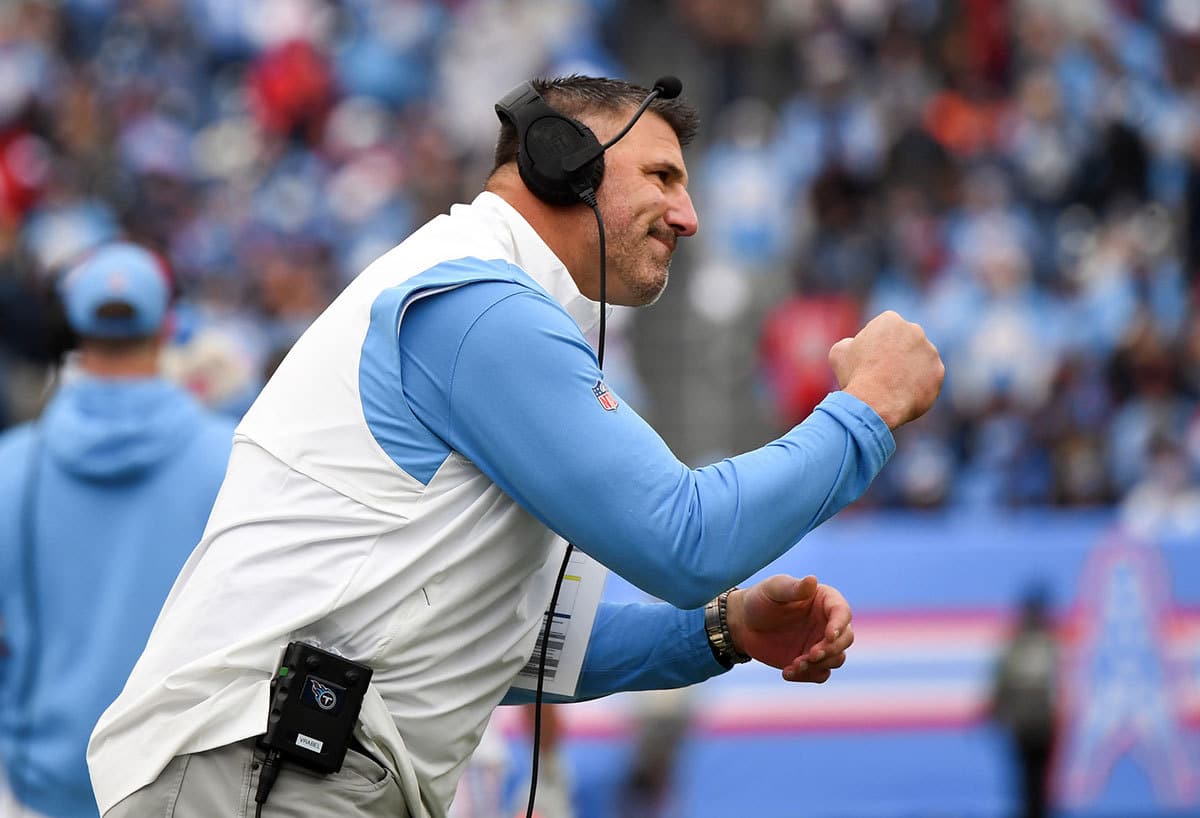 Tennessee Titans head coach Mike Vrabel reacts after a defensive stop during the first half against the Houston Texans at Nissan Stadium.