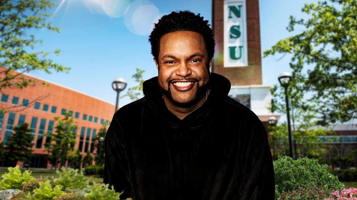 Norfolk State University alumnus Jawn Murray hosted the 14th annual Salute HER Awards this past Thursday in Harlem, New York.
