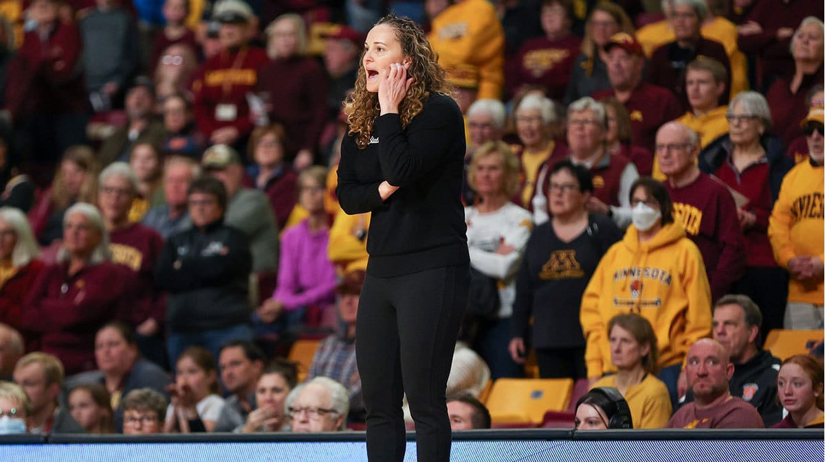  Penn State Nittany Lions head coach Carolyn Kieger reacts during the first half against the Minnesota Golden Gophers 