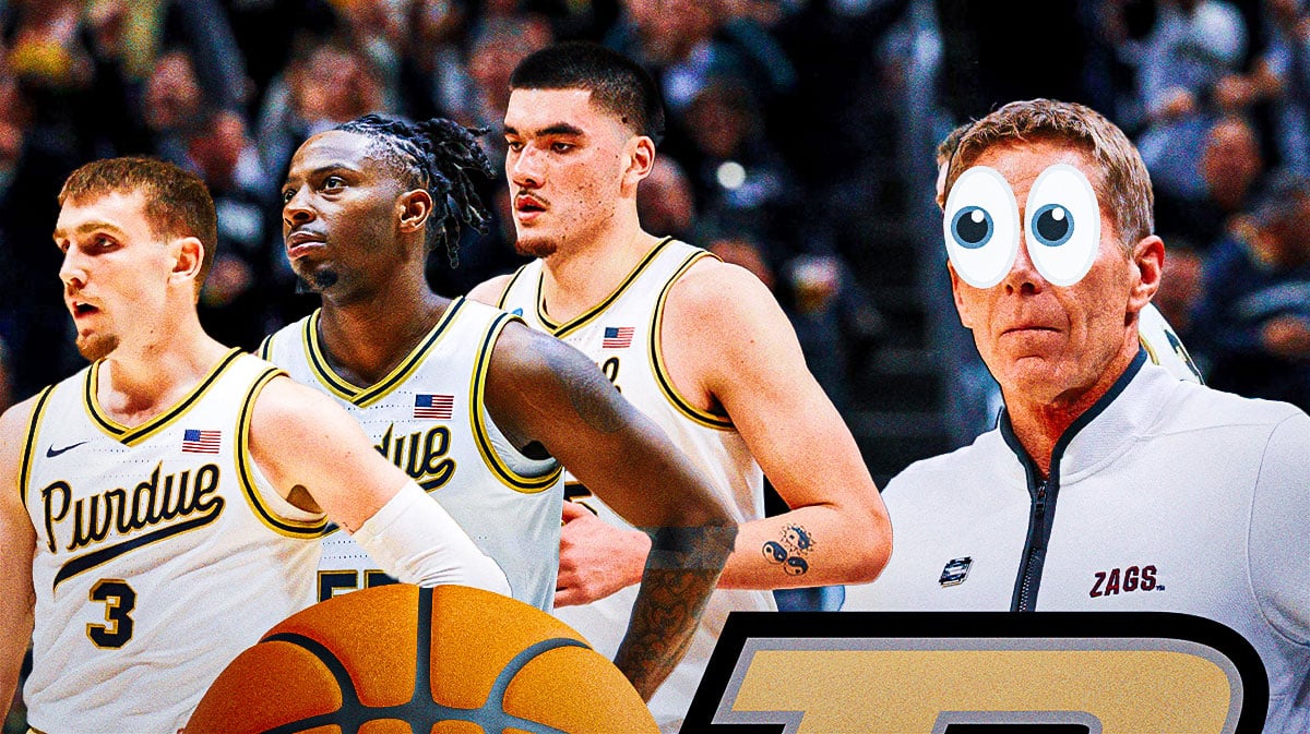 Mark Few looking at Purdue basketball players with his eyes bugged out.