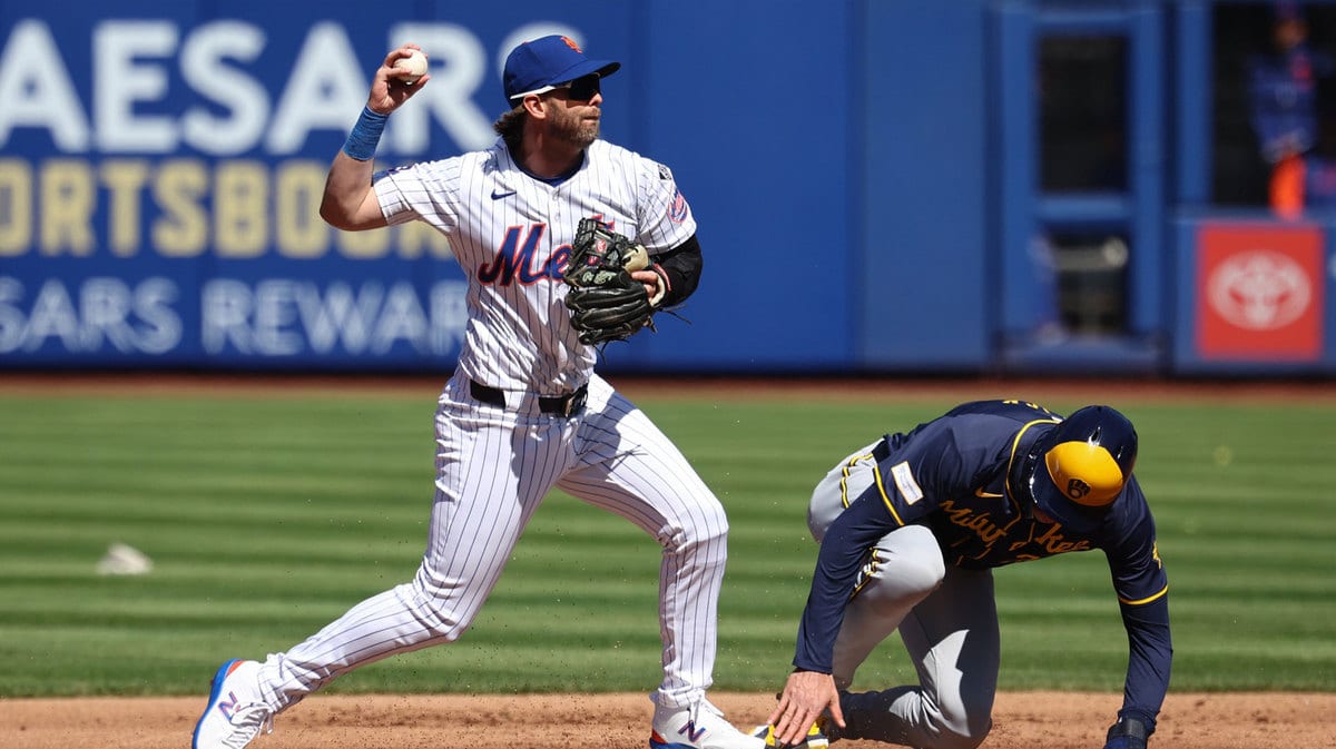 Mets' Jeff McNeil and Brewers' Rhys Hoskins