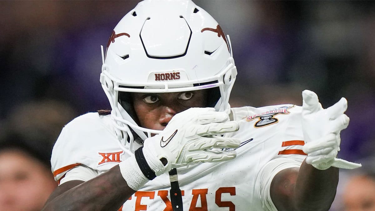 Texas Longhorns wide receiver Xavier Worthy (1) celebrates a play in the fourth quarter of the Sugar Bowl College Football Playoff semi-finals at the Ceasars Superdome in New Orleans, Louisiana, Jan. 1, 2024. The Huskies won the game 37-31.
