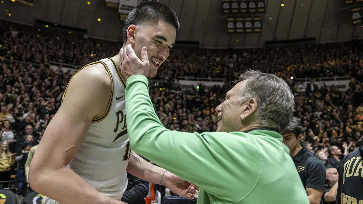 Purdue Boilermakers center Zach Edey (15) shares a moment after the game with Michigan State Spartans head coach Tom Izzo at Mackey Arena.