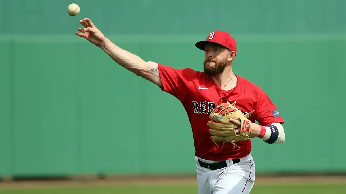 Friday's spring training report: Grand slam off reliever dooms Red Sox