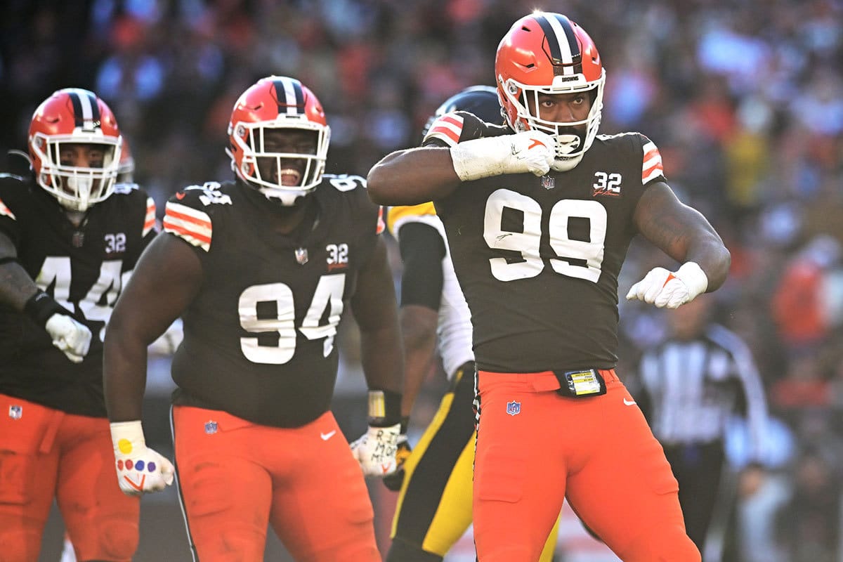 Upcoming free agent pass rusher Za’Darius Smith on Cleveland Browns doing a celebration