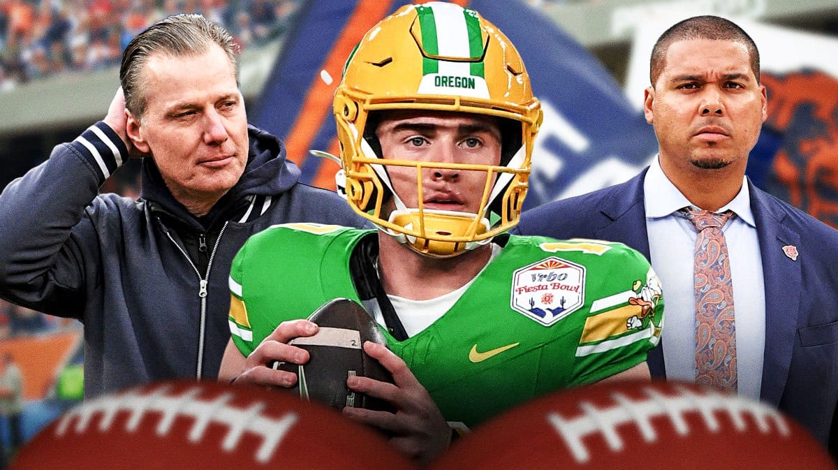 Bears coach Matt Eberflus and Ryan Poles looking at Bo Nix.