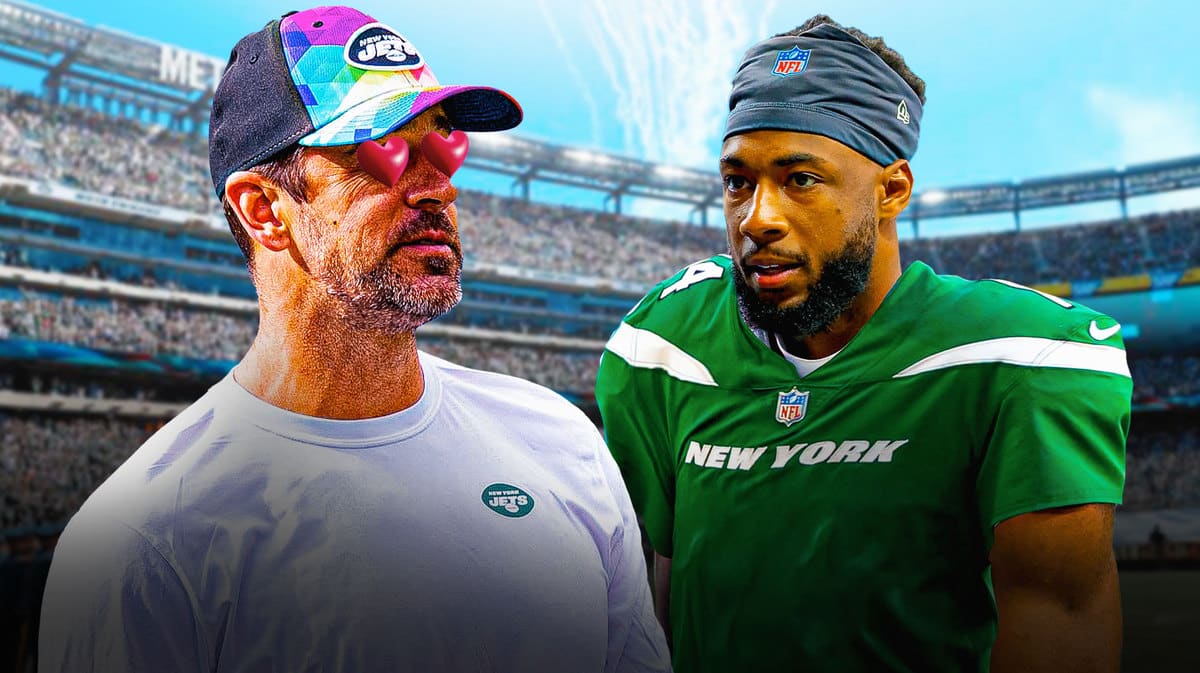 Mike Williams in Jets jersey. Aaron Rodgers with heart eyes