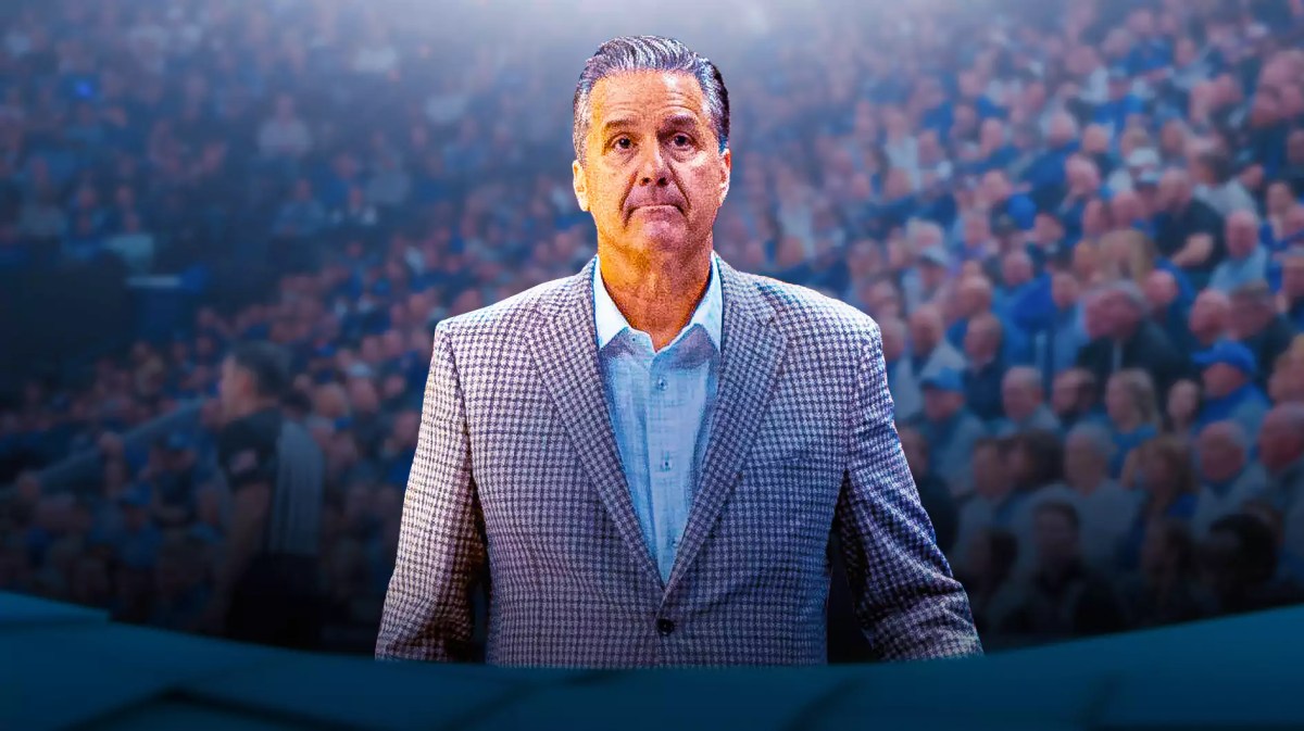 Kentucky basketball, Wildcats, Arkansas basketball, John Calipari, Kentucky Arkansas, John Calipari with Kentucky basketball arena in the background
