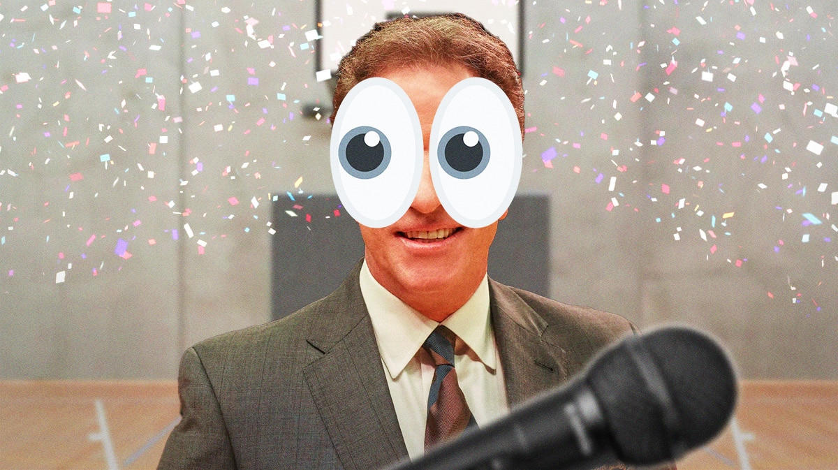 College broadcaster Kevin Harlan, with his eyes bugged out. Confetti falls behind him.