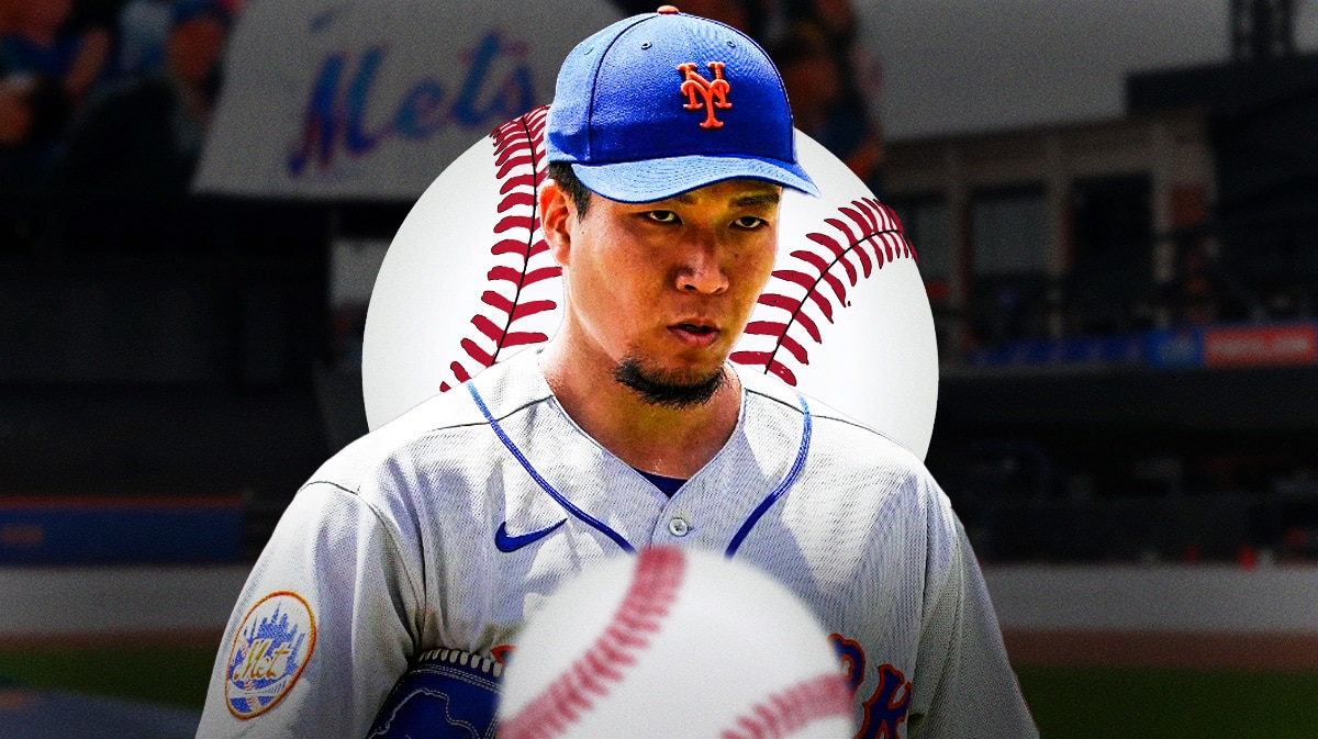 Mets, Kodai Senga, Kodai Senga Mets, Kodai Senga injury, Mets Spring Training, Kodai Senga looking upset in Mets uni with Mets stadium in the background