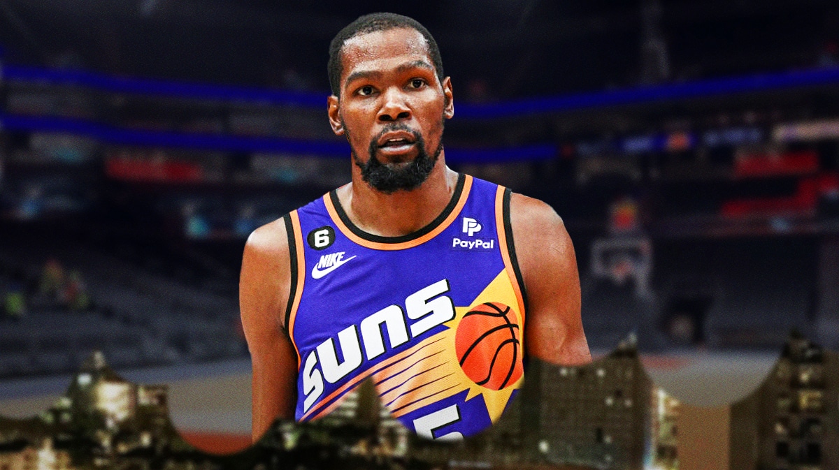 Phoenix Suns star Kevin Durant in front of Footprint Center.