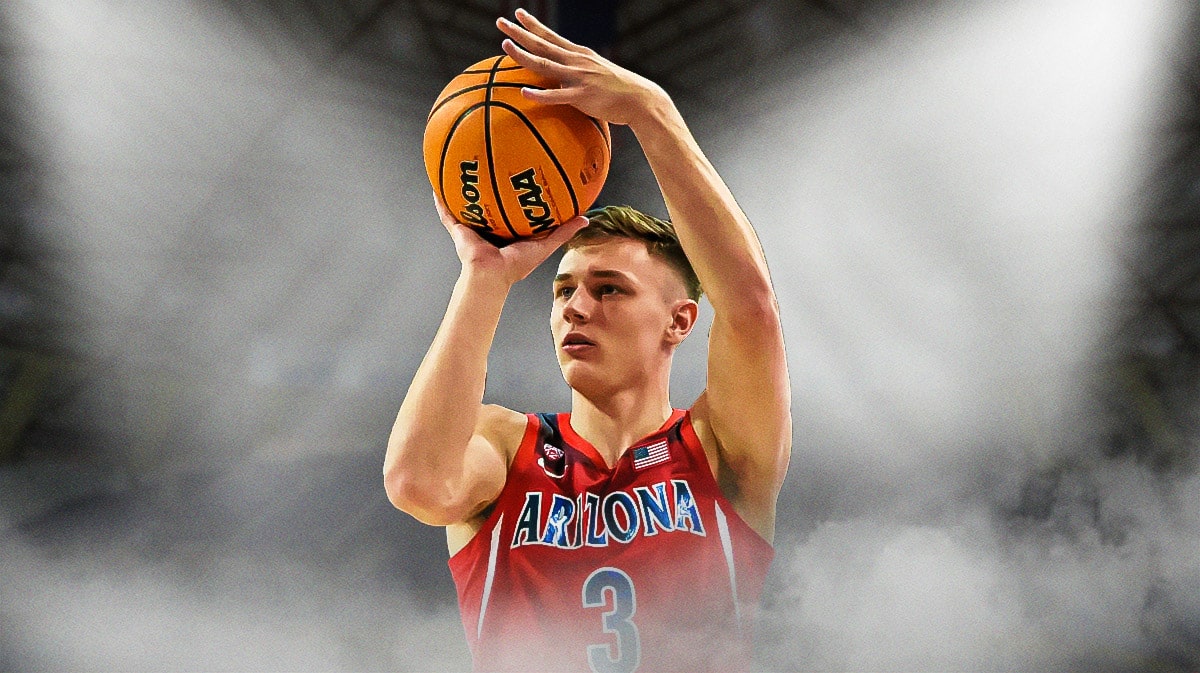 Arizona Wildcats wing Pelle Larsson in the spotlight
