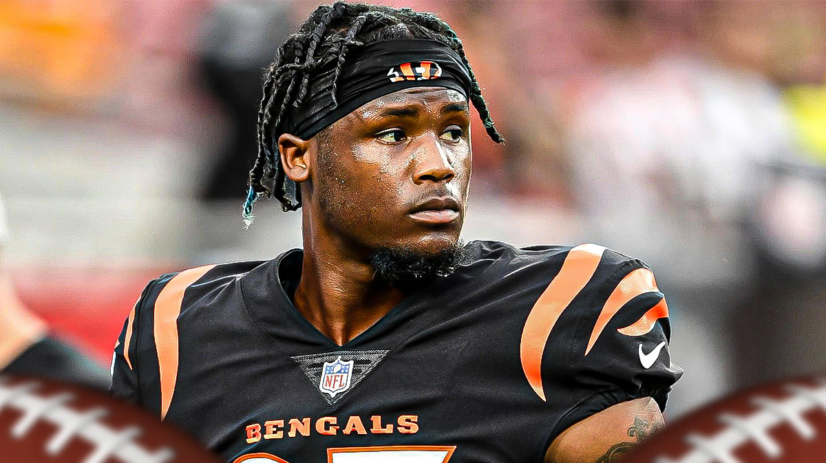 Bengals wide receiver Tee Higgins, looking focused.