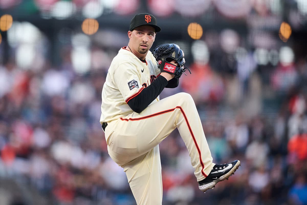 San Francisco Giants starting pitcher Blake Snell (7) pitches against the Washington Nationals during the first inning at Oracle Park.