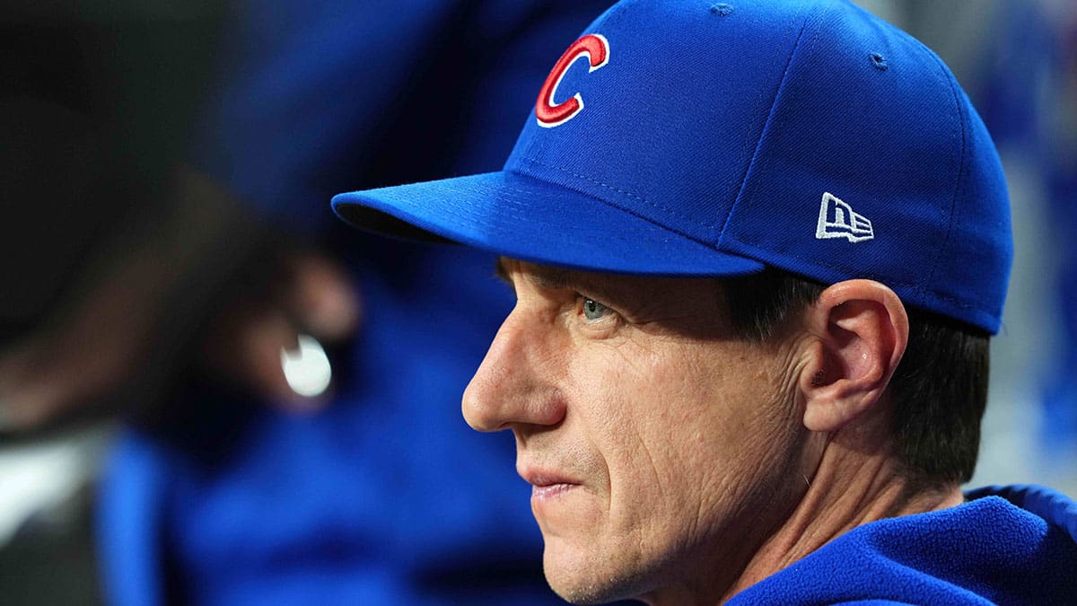 Chicago Cubs manager Craig Counsell looks on against the Arizona Diamondbacks during the second inning at Chase Field. All players wore number 42 to commemorate Jackie Robinson Day. 