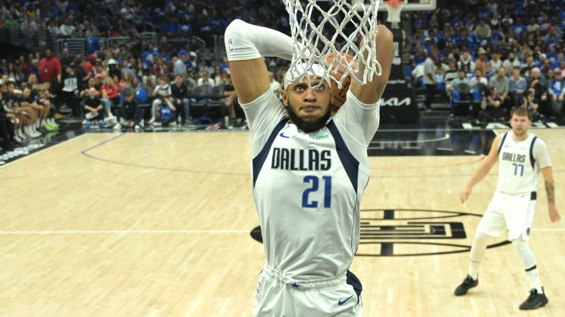 Apr 21, 2024; Los Angeles, California, USA; Dallas Mavericks center Daniel Gafford (21) goes up for a dunk in the second half of game one of the first round of the 2024 NBA playoffs against the against the Los Angeles Clippers at Crypto.com Arena. Mandatory Credit: Jayne Kamin-Oncea-USA TODAY Sports