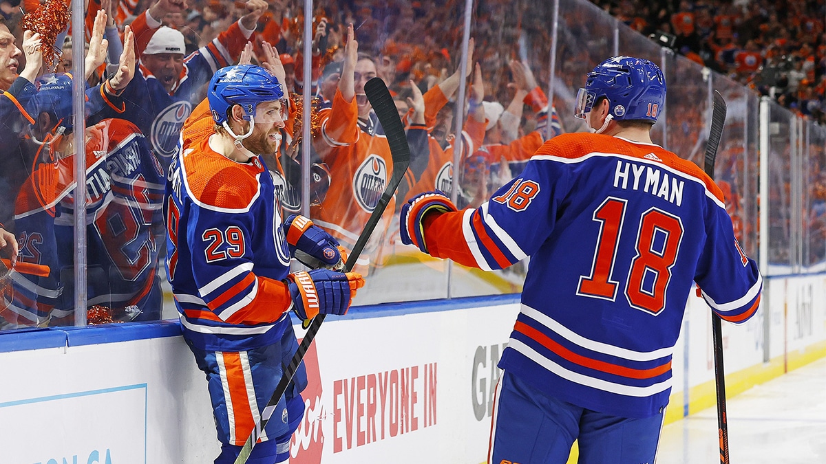  Edmonton Oilers forward Leon Draisaitl (29) celebrates after scoring a goal during the third period against the Los Angeles Kings in game one of the first round of the 2024 Stanley Cup Playoffs at Rogers Place. 