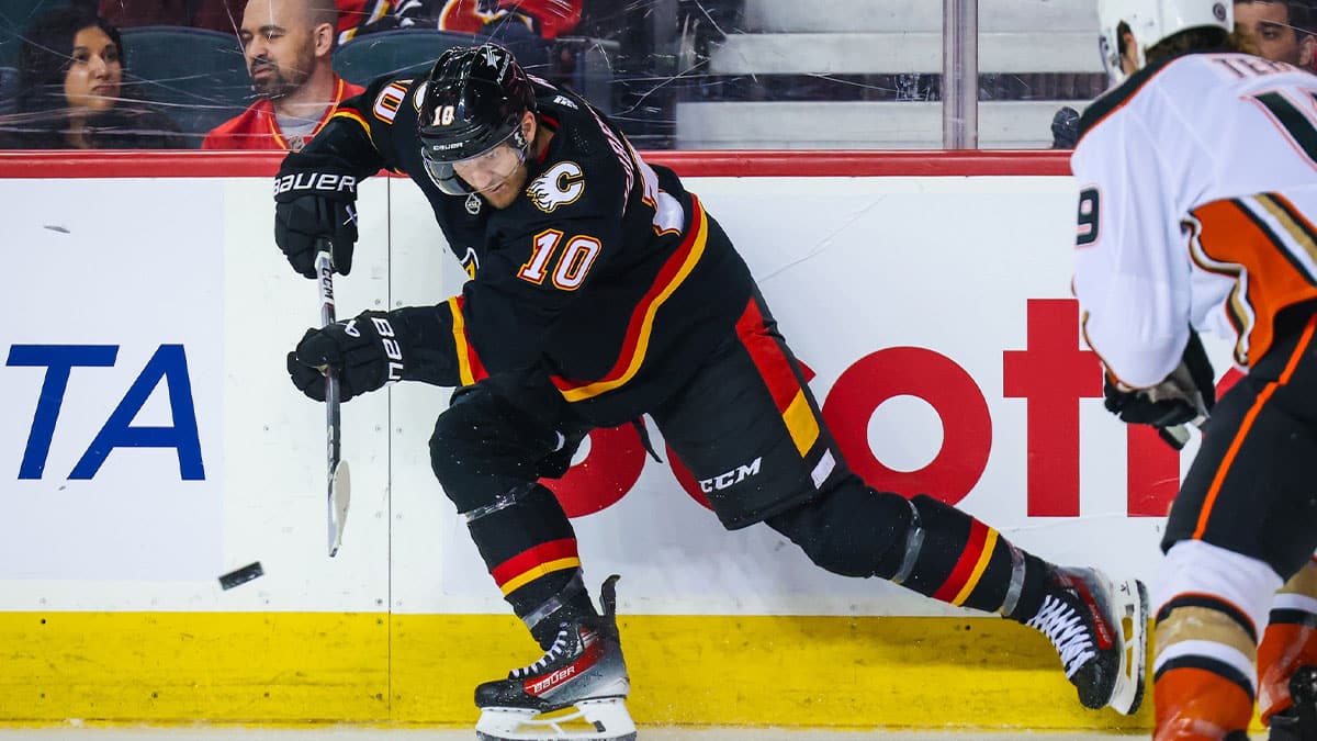 Calgary Flames center Jonathan Huberdeau (10) controls the puck against the Anaheim Ducks during the second period at Scotiabank Saddledome.