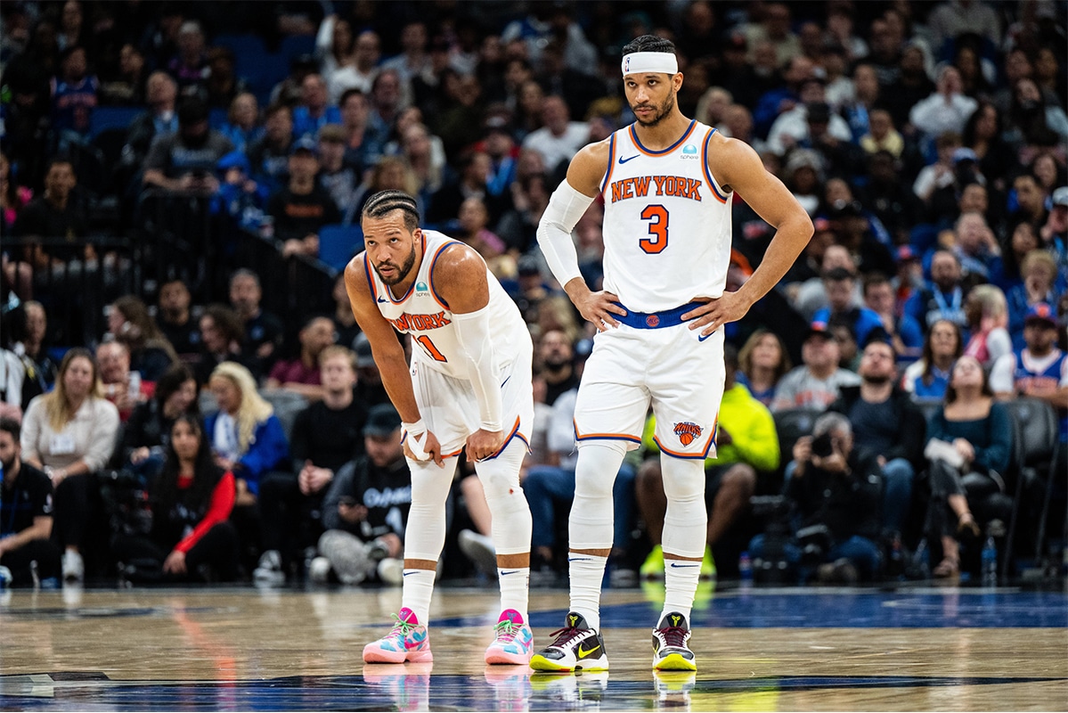New York Knicks guard Jalen Brunson (11) and guard Josh Hart (3) wait for the ball against the Orlando Magic in the second quarter at KIA Center.