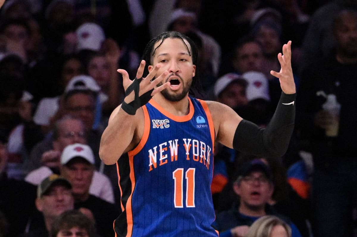 New York Knicks guard Jalen Brunson (11) reacts after scoring a basket against the Oklahoma City Thunder during the third quarter at Madison Square Garden.