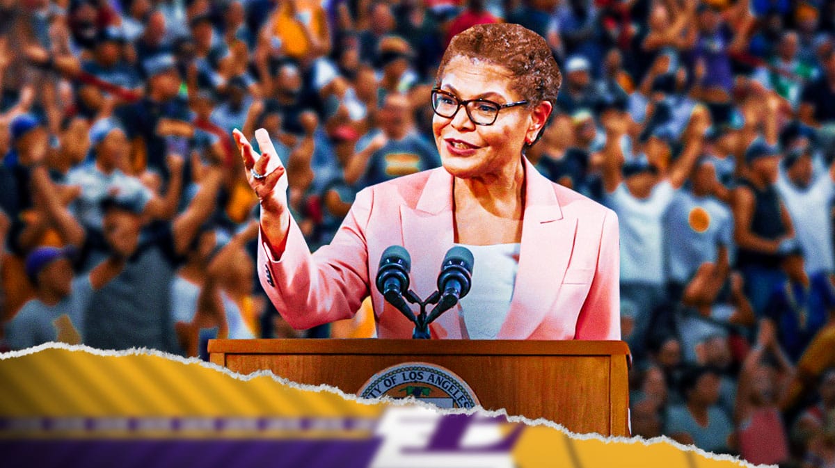 Los Angeles mayor Karen Bass speaking to angry Lakers fans.
