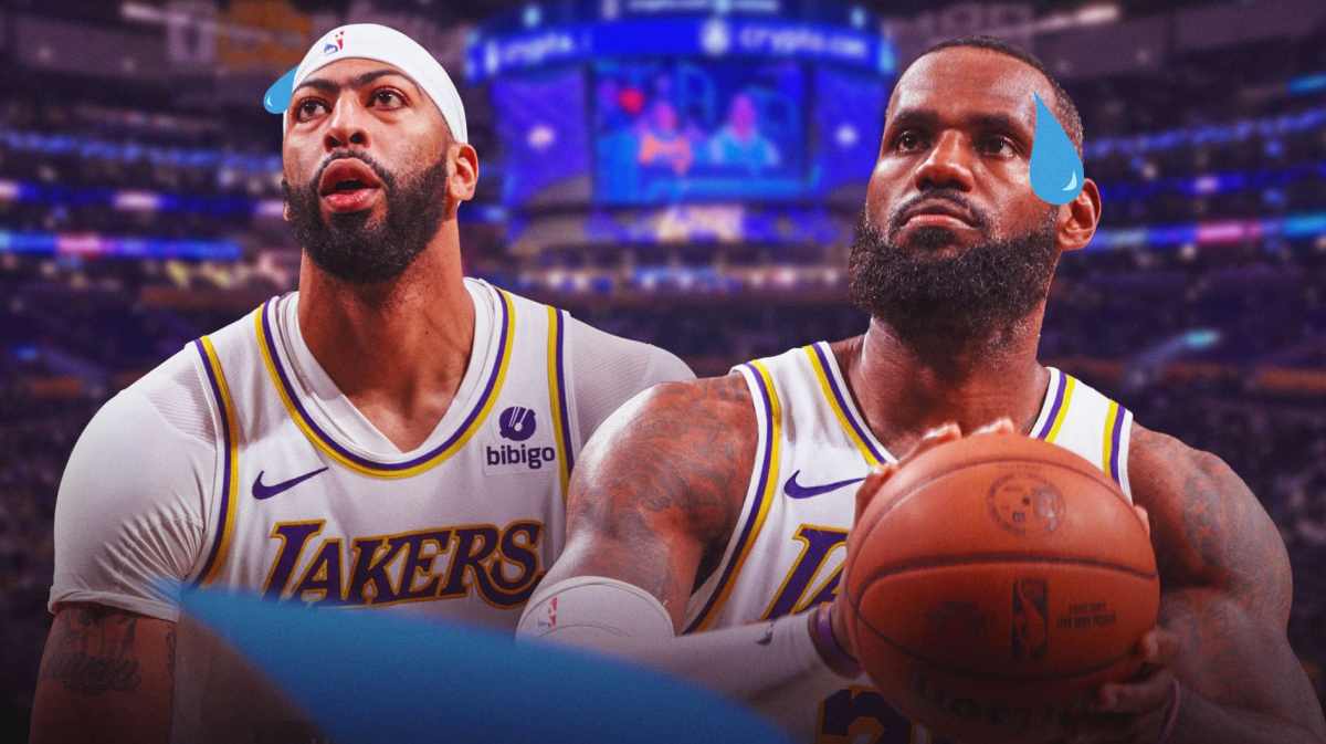 Lakers' LeBron James and Anthony Davis sweating