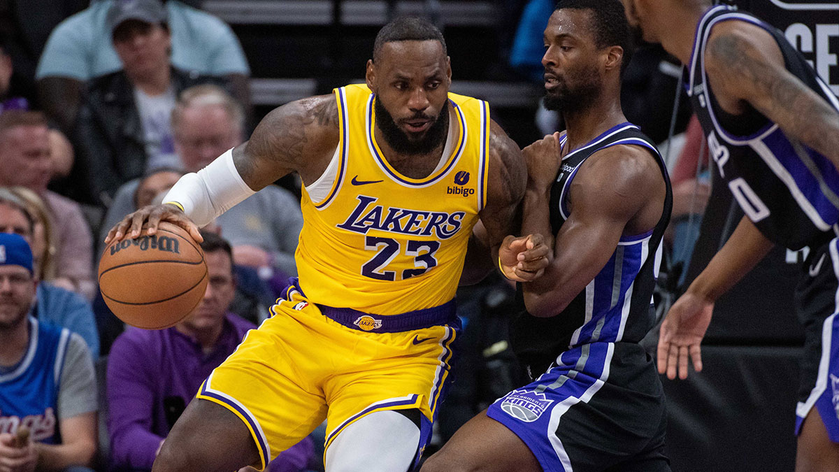 Sacramento Kings forward Harrison Barnes (40) defends against Los Angeles Lakers forward LeBron James (23) during the fourth quarter at Golden 1 Center. 