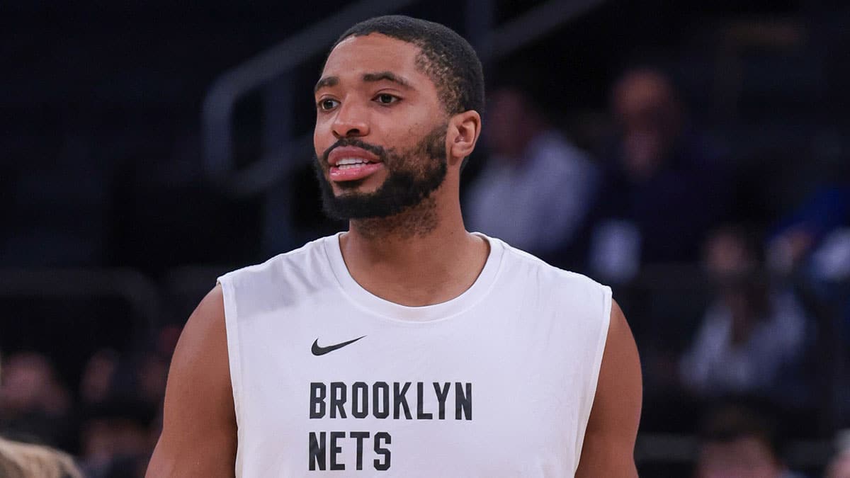 Mikal Bridges warms up before Knicks game 