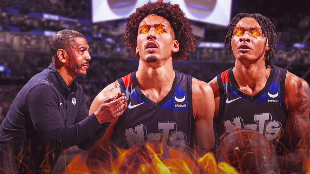 Kevin Ollie clapping. Noah Clowney and Jalen Wilson with fire in their eyes