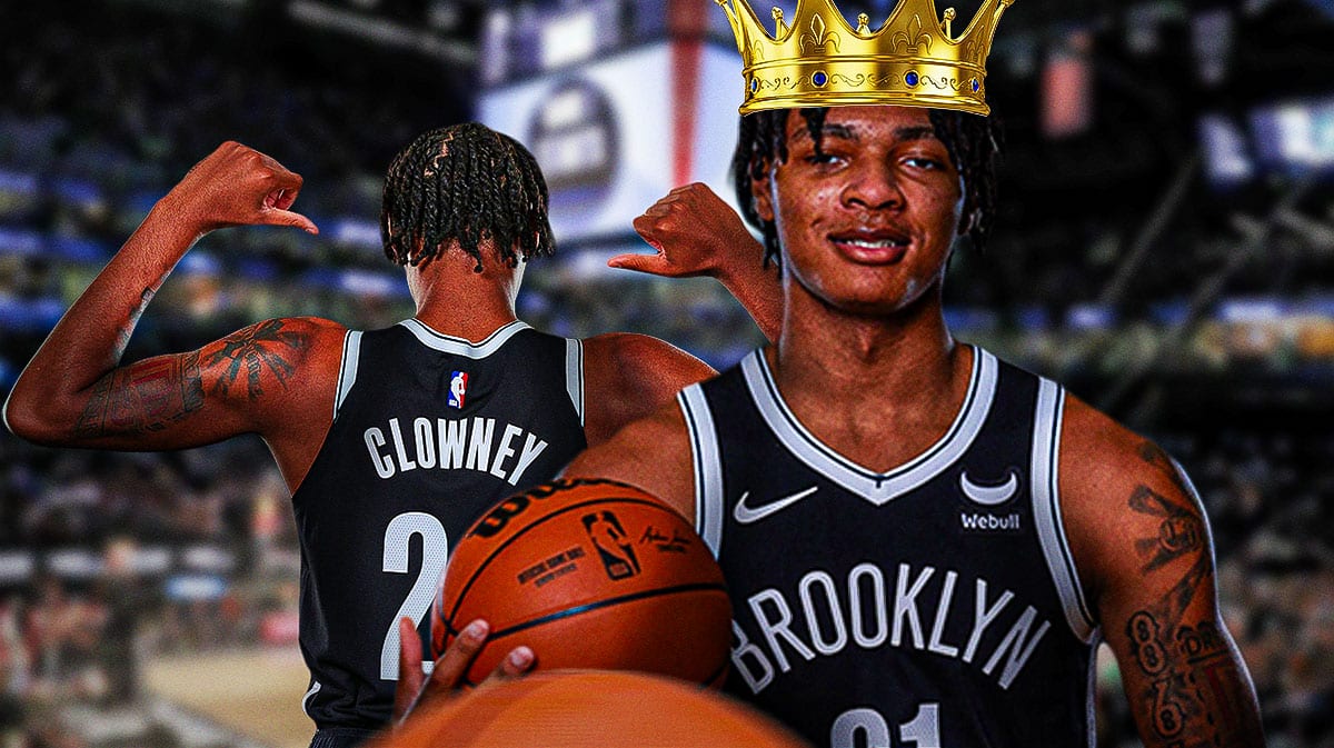 Nets Noah Clowney smiling with a crown on