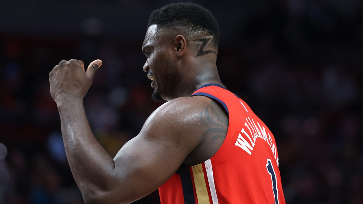 The letter Z is shaved on the head of New Orleans Pelicans forward Zion Williamson (1) during a game against the Portland Trail Blazers at Moda Center