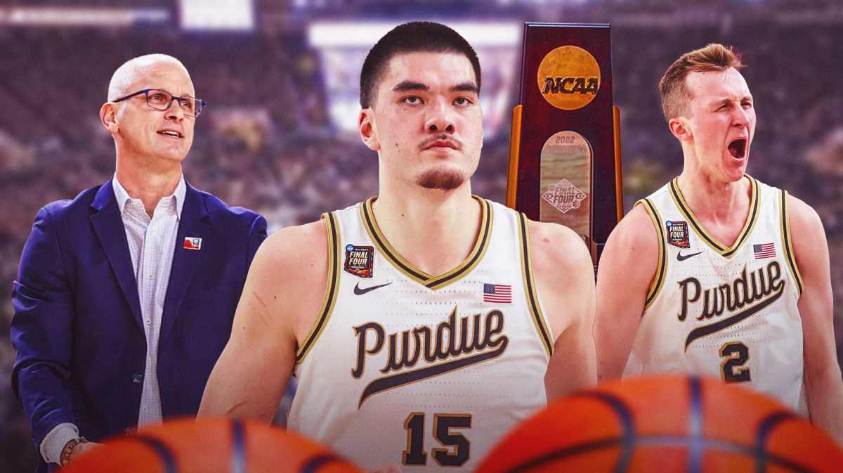 UConn Dan Hurley with Purdue Zach Edey and Fletcher Loyer before NCAA Tournament National Championship game