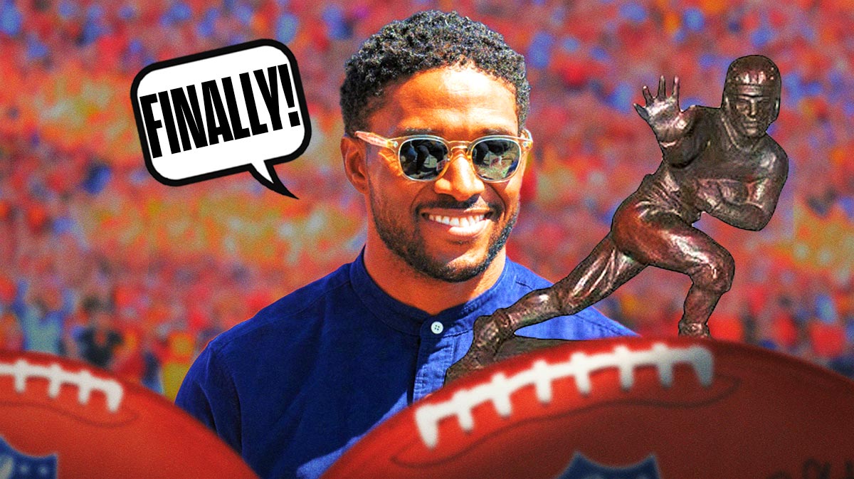 Reggie Bush, USC football, Trojans, Reggie Bush Heisman, Reggie Bush USC, USC Reggie Bush holding his Heisman Trophy, a current picture of Reggie Bush saying "Finally!"